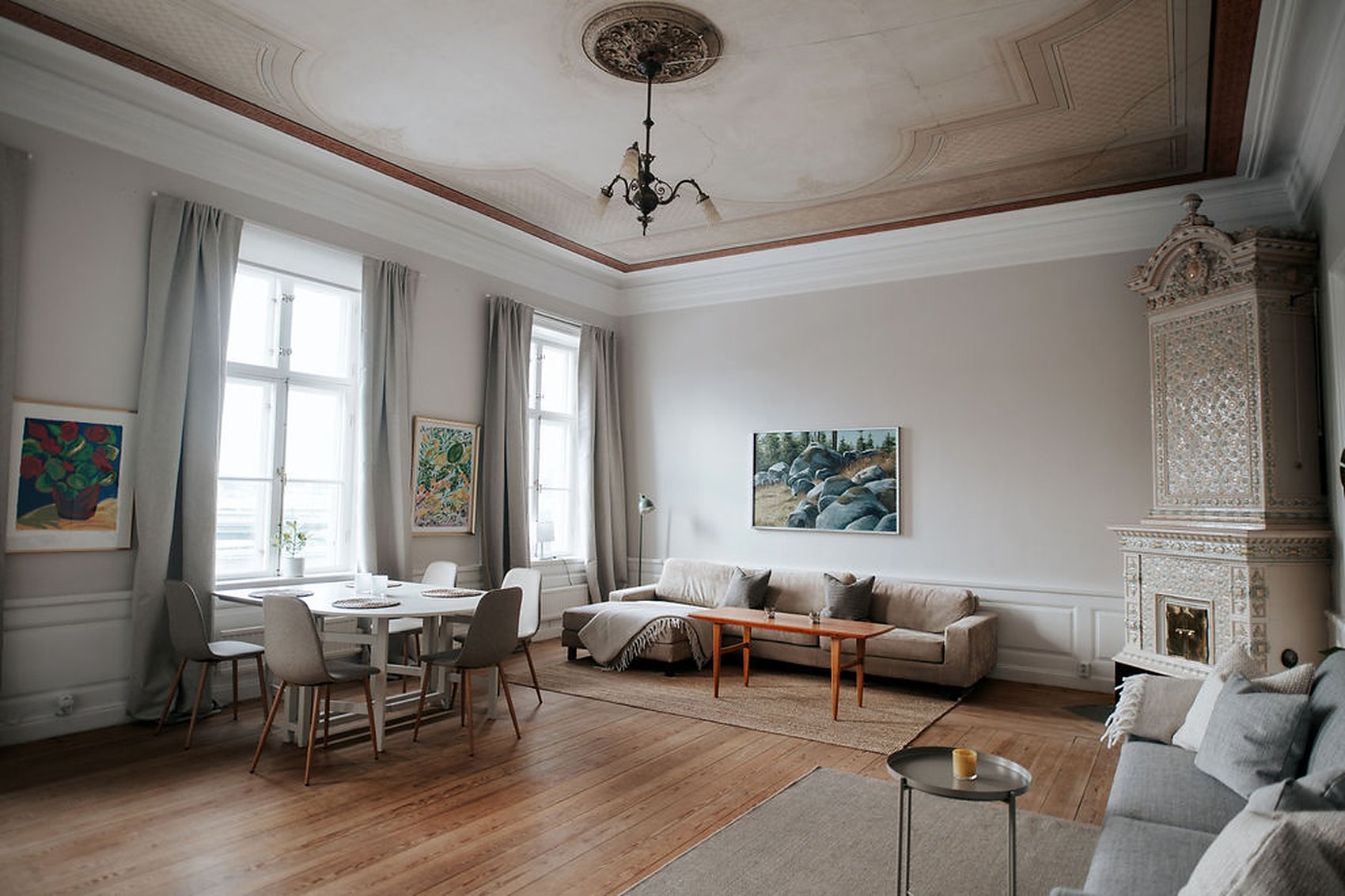 Ljus, möblerad lägenhet i Stockholm uthyrd till företag